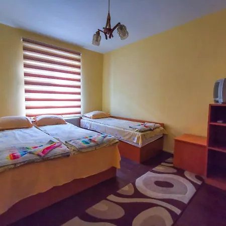 комплекс петлето Holiday home *