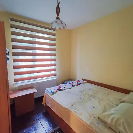 комплекс петлето Holiday home *