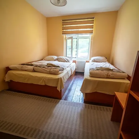 комплекс петлето Holiday home *