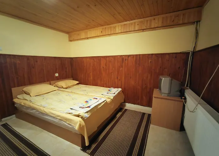 комплекс петлето Holiday home *